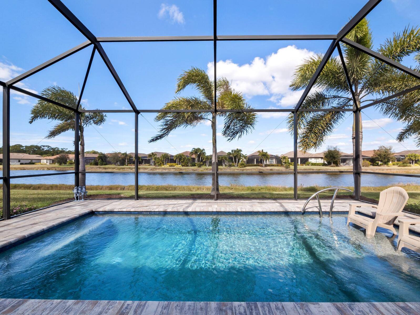 5444 Lampiasi St, Sarasota, FL 34238