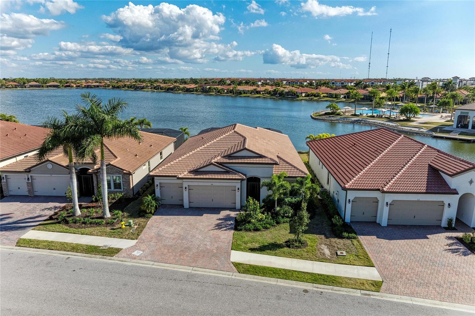 106 Toscavilla Blvd, Nokomis, FL 34275