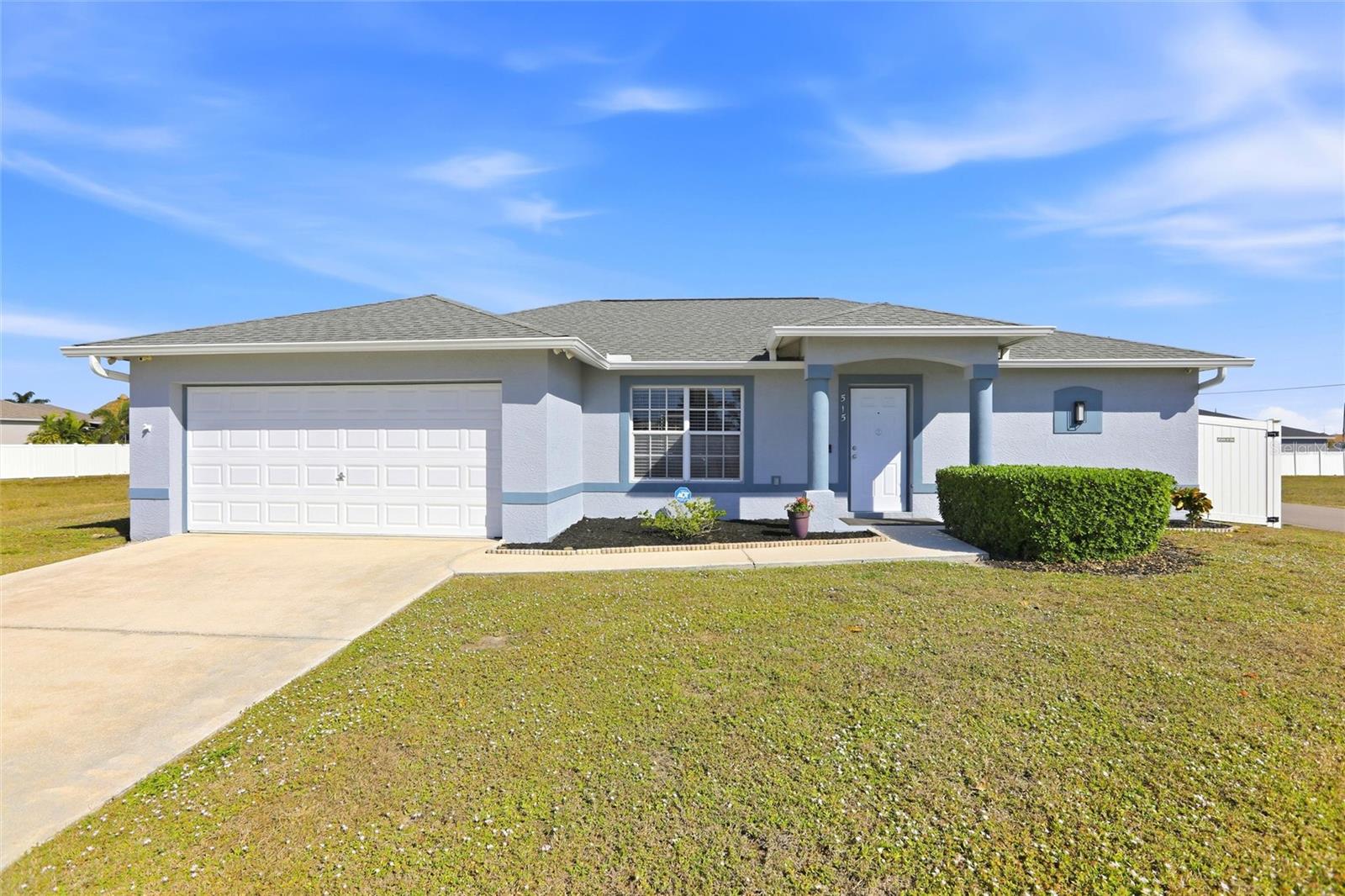 515 Ne 5th Pl, Cape Coral, FL 33909