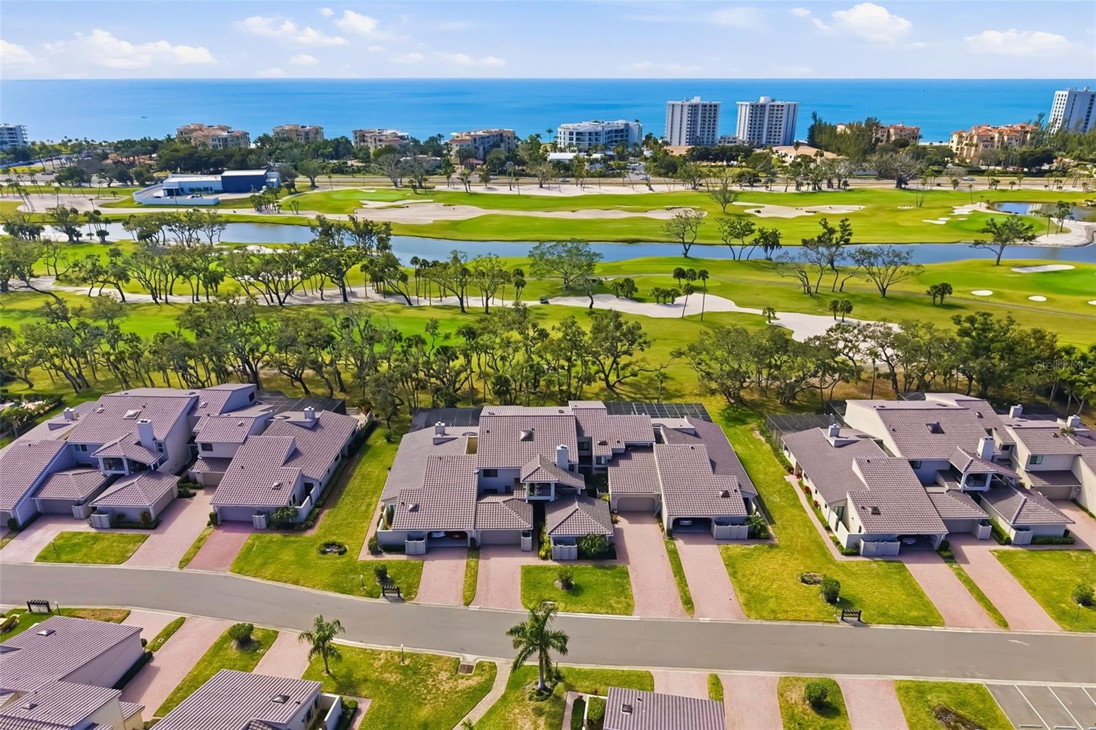 2195 Harbourside Dr #404, Longboat Key, FL 34228