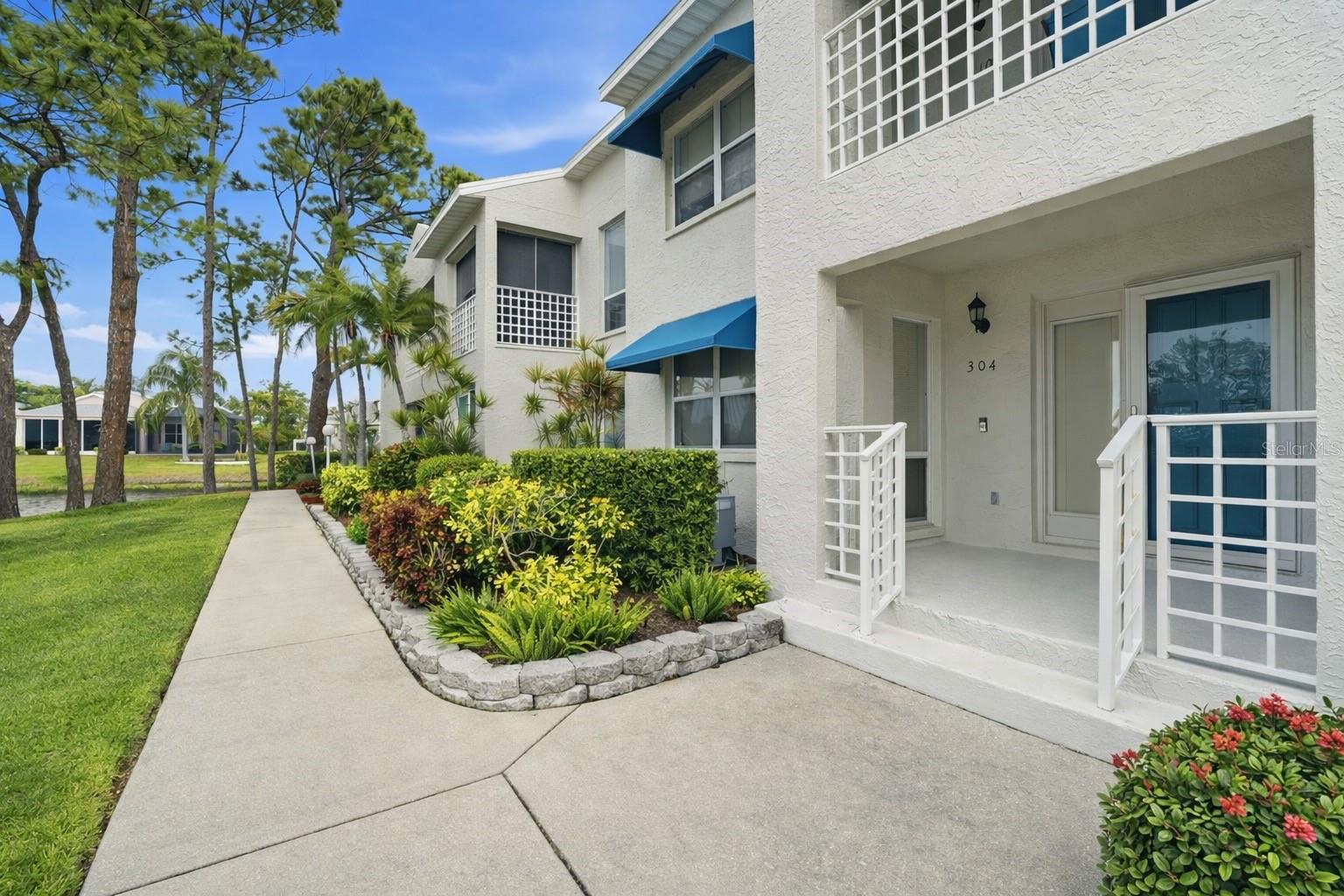 304 108th St W #110, Bradenton, FL 34209