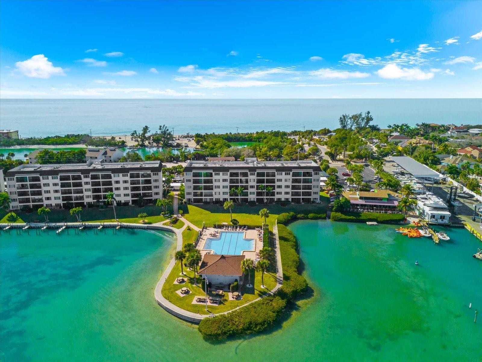 8897 Midnight Pass Rd #105, Sarasota, FL 34242