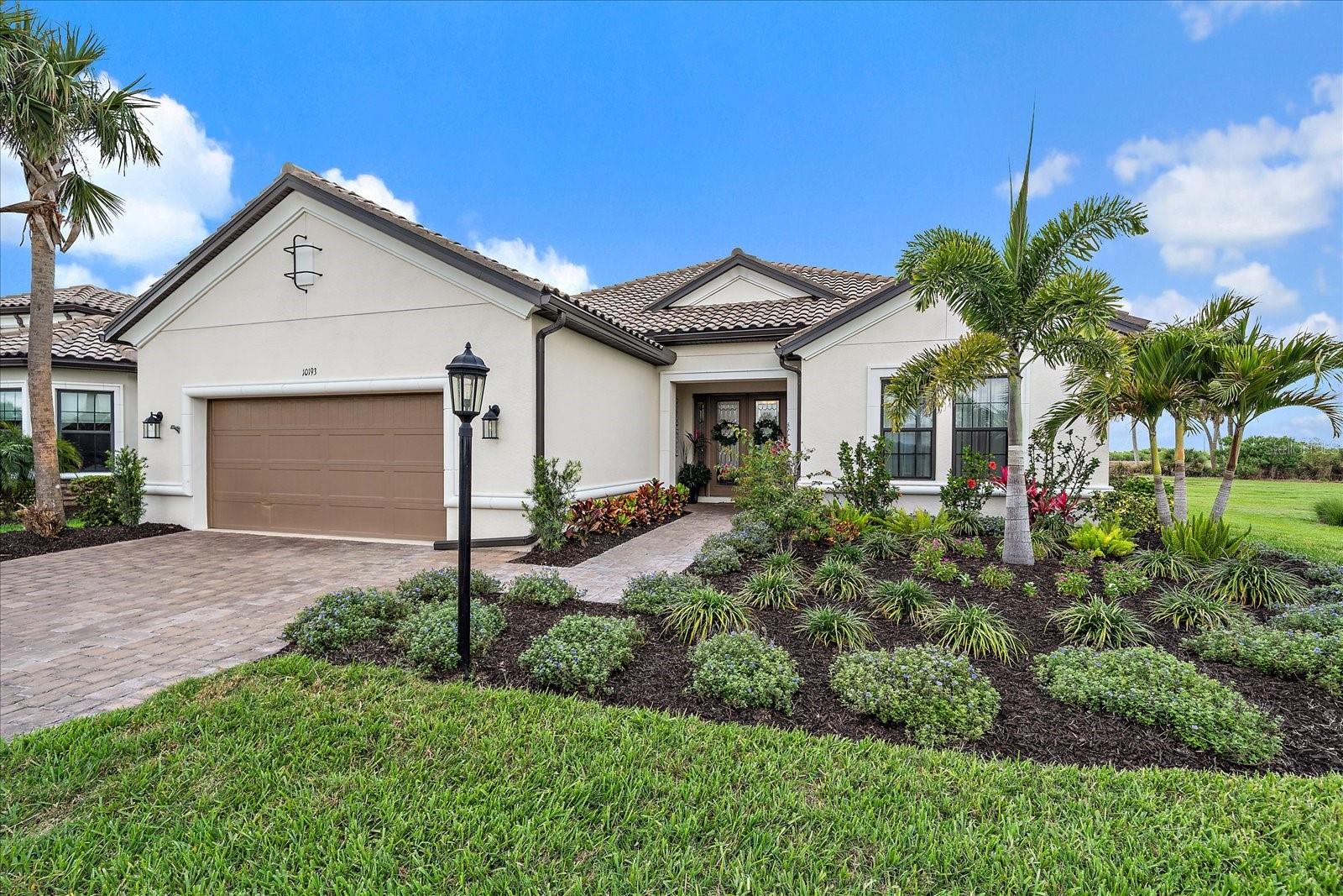 10193 Morning Mist Ln, Sarasota, FL 34241