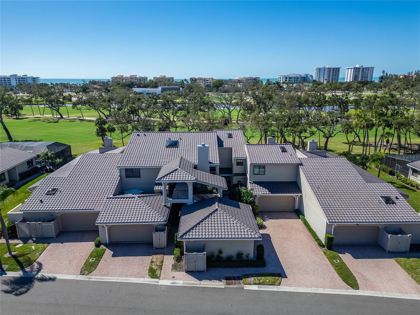 2155 Harbourside Dr #804, Longboat Key, FL 34228