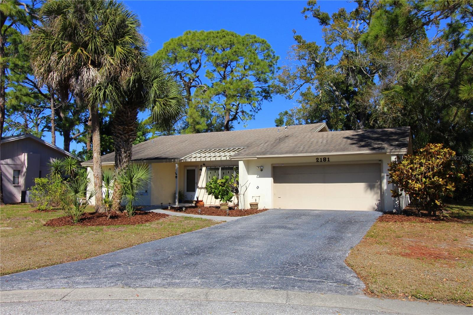 2181 Pine Gardens Trl, Sarasota, FL 34231
