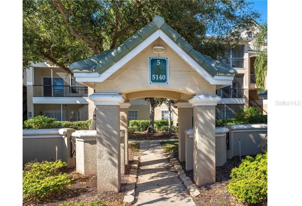 5140 Northridge Rd #303, Sarasota, FL 34238