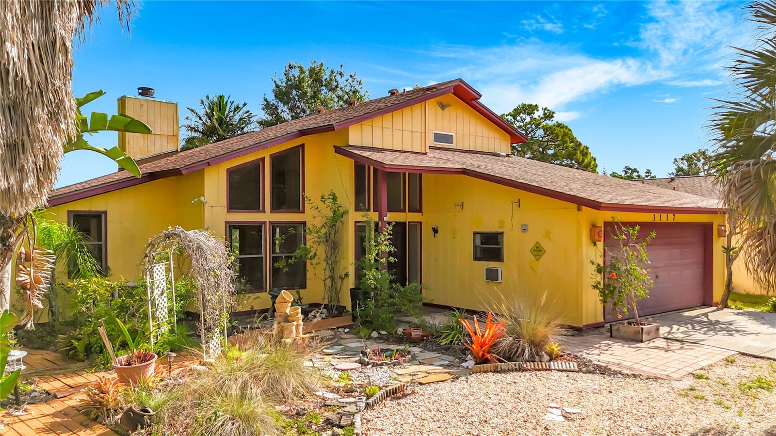 3117 Jamaica St, Sarasota, FL 34231