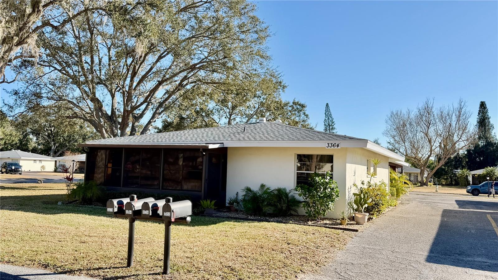 3364 Ramblewood Way #12, Sarasota, FL 34237