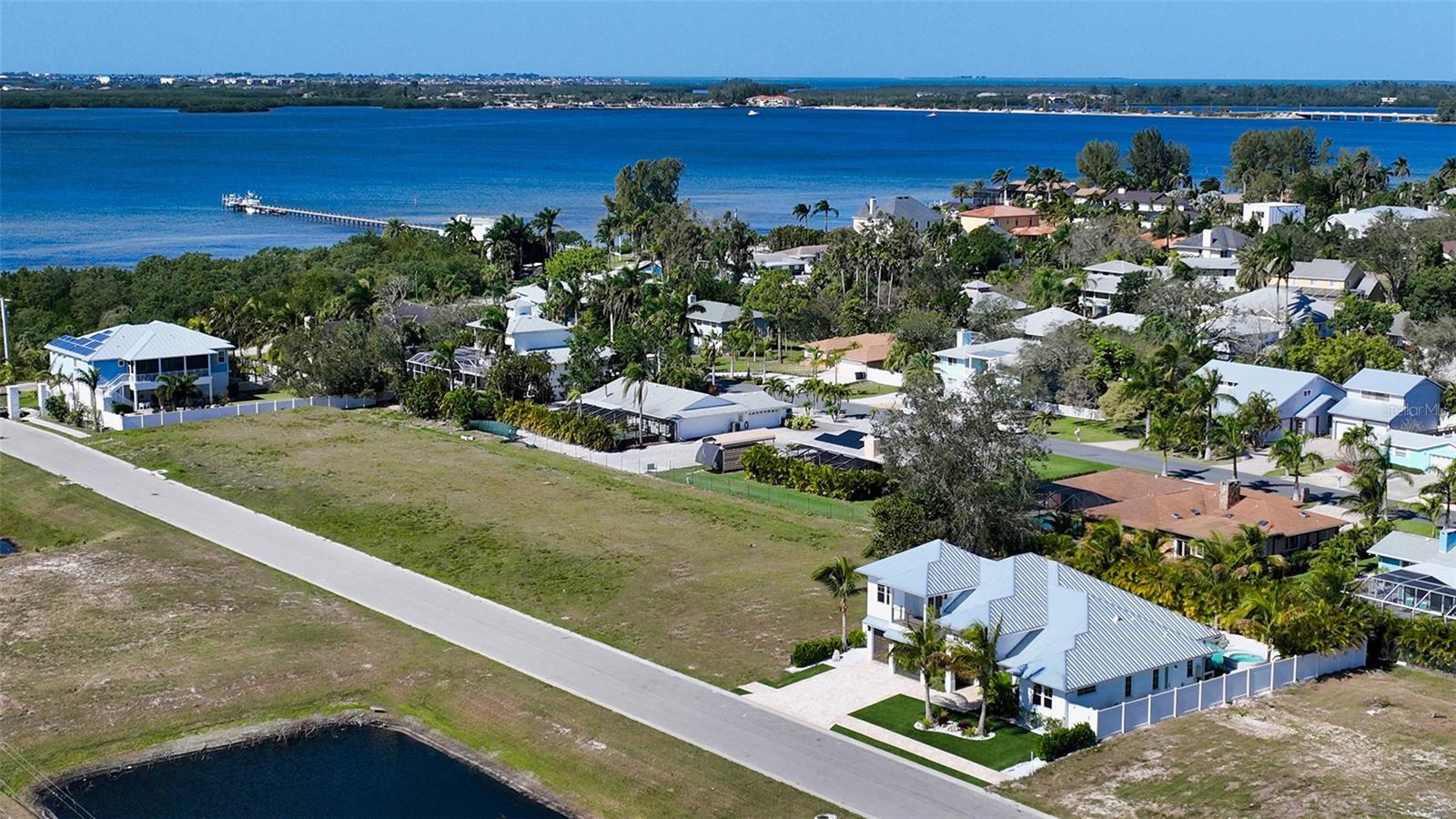 8001 W 20th Place, Bradenton, FL 34209