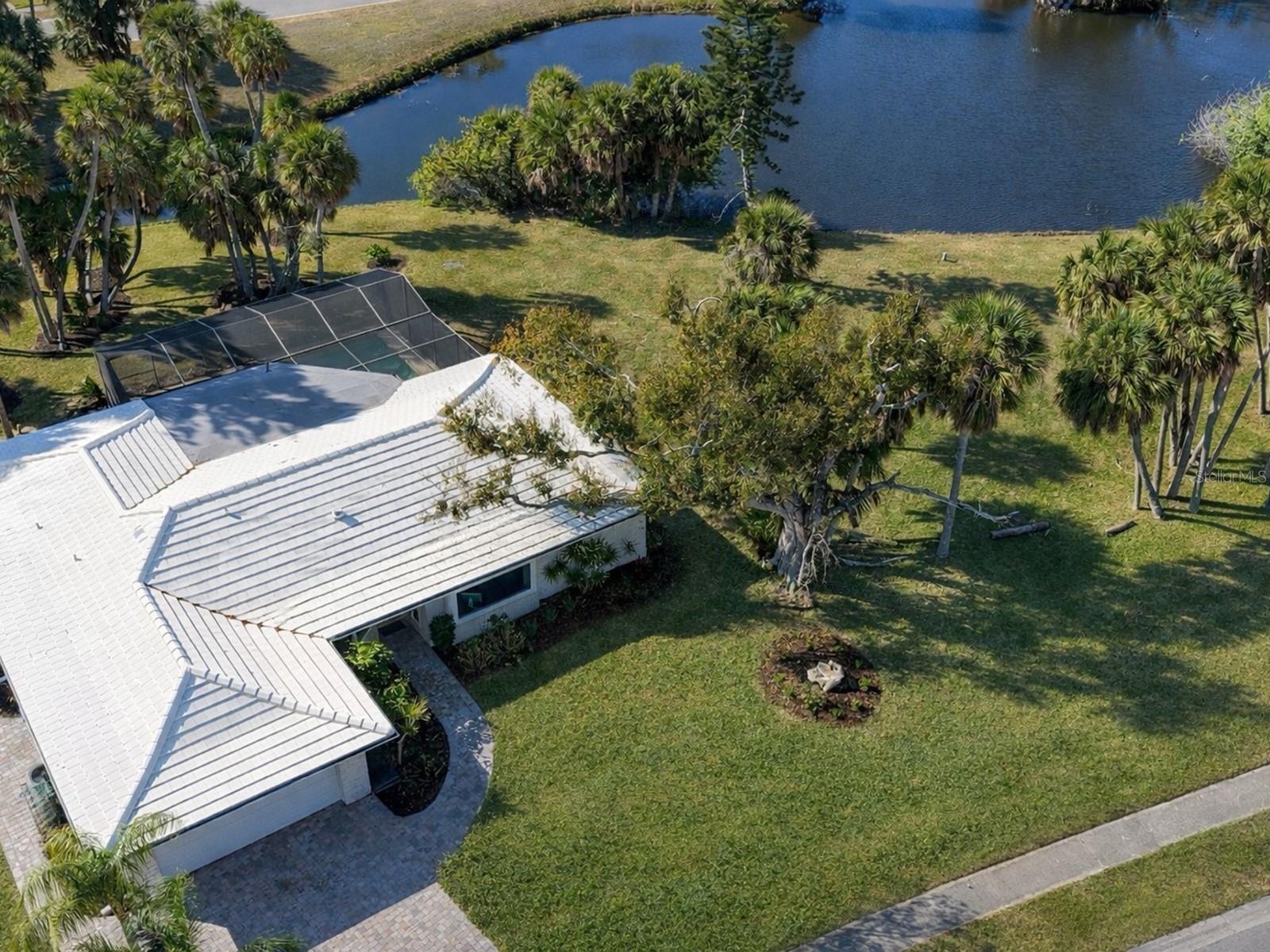 2876 Hardee Dr, Sarasota, FL 34231