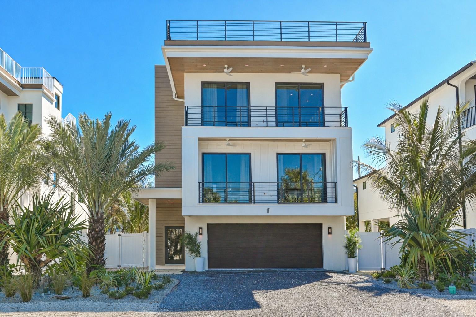 111 Palmetto Ave, Anna Maria, FL 34216