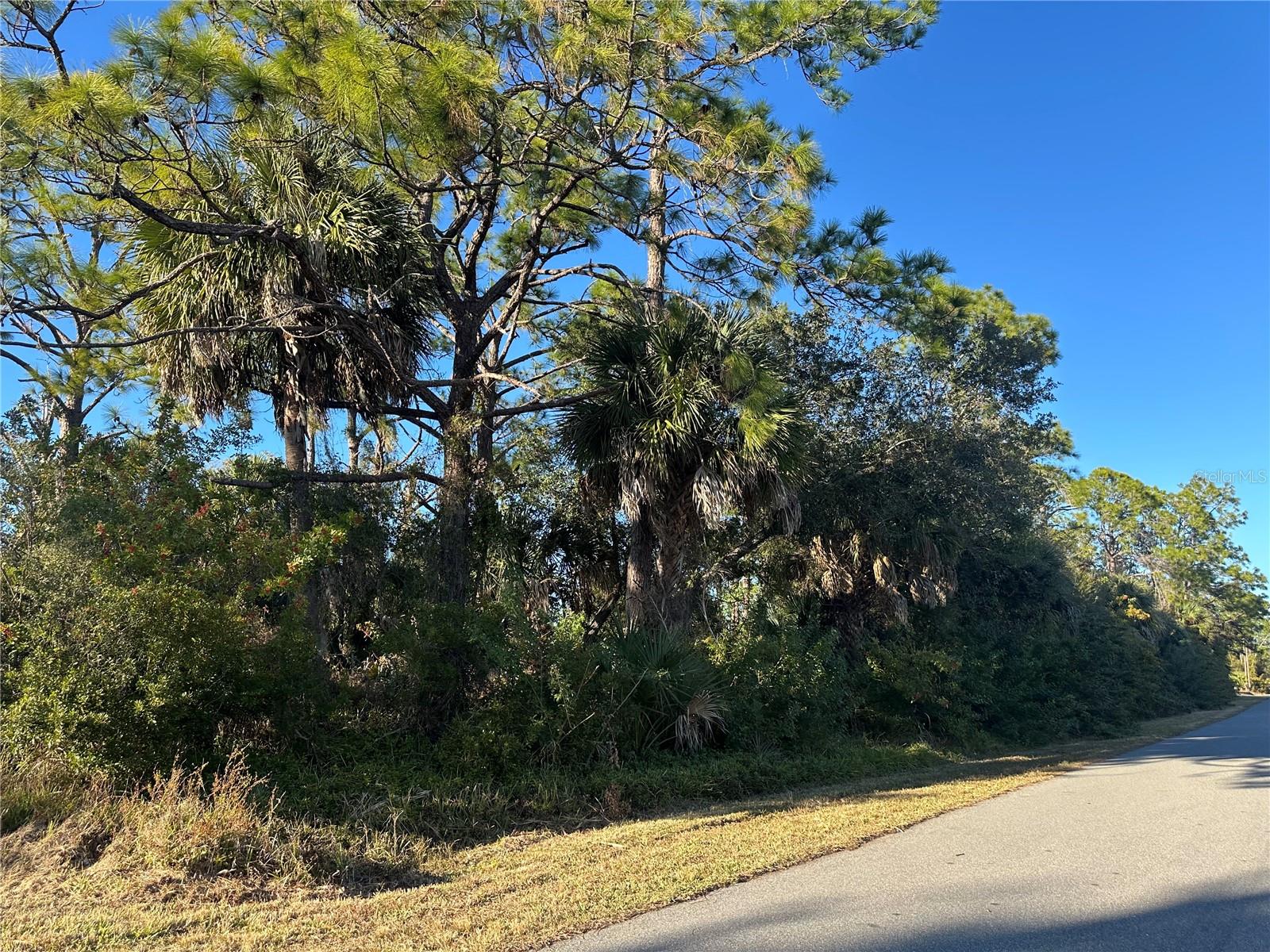 Clarke St, North Port, FL 34286