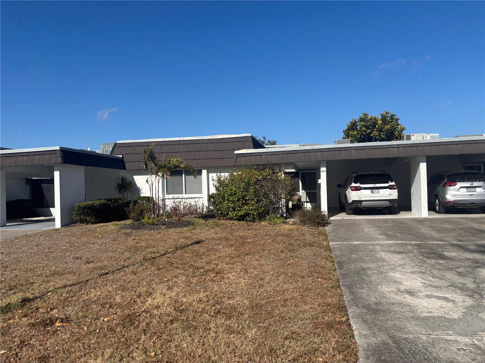 3917 Glen Oaks Dr E #52, Sarasota, FL 34232