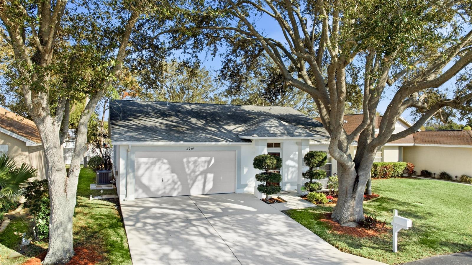 3949 37th Street Ct W, Bradenton, FL 34205