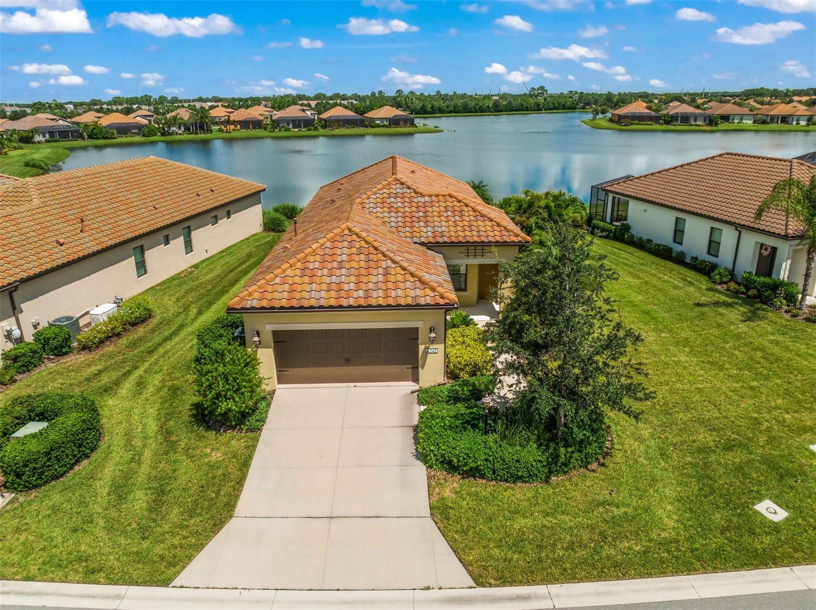 243 Cassano Dr, Nokomis, FL 34275