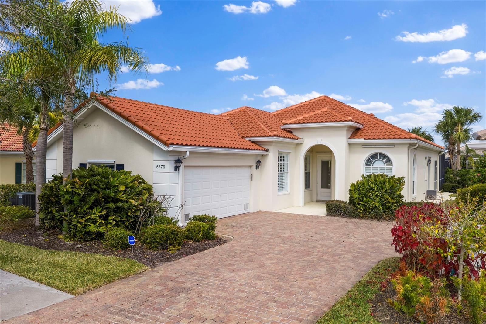 5779 Wilena Pl, Sarasota, FL 34238