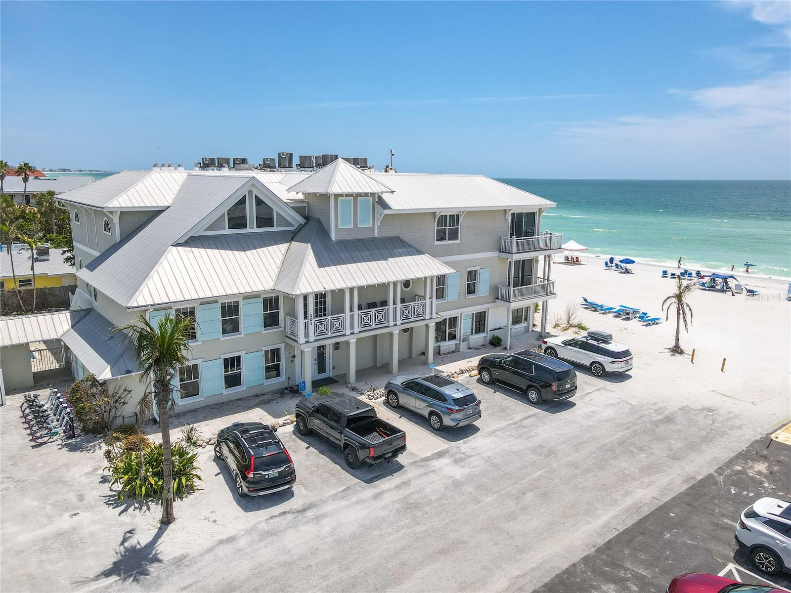 101 66th St #6, Holmes Beach, FL 34217