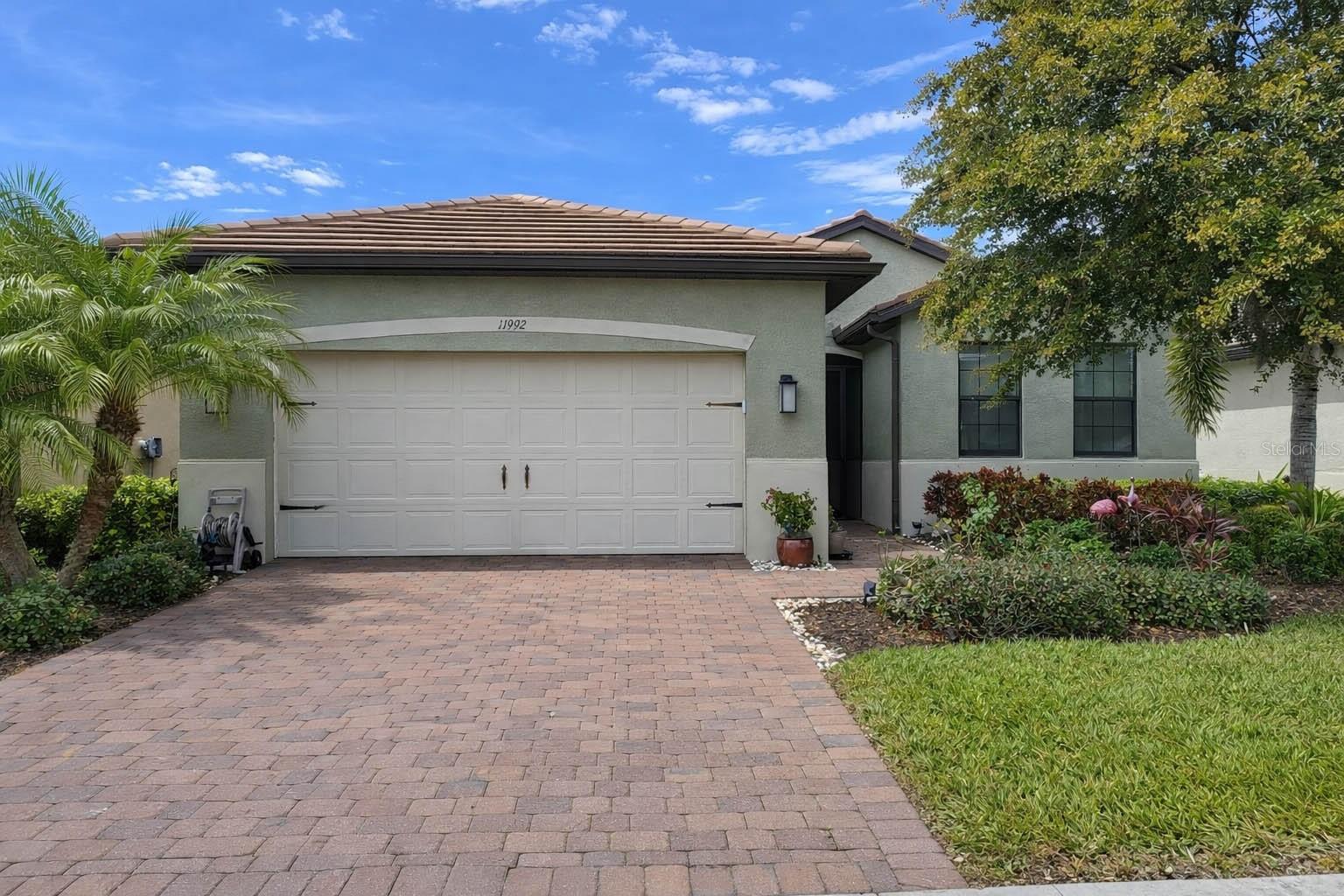 11992 Blazing Star Dr, Venice, FL 34293