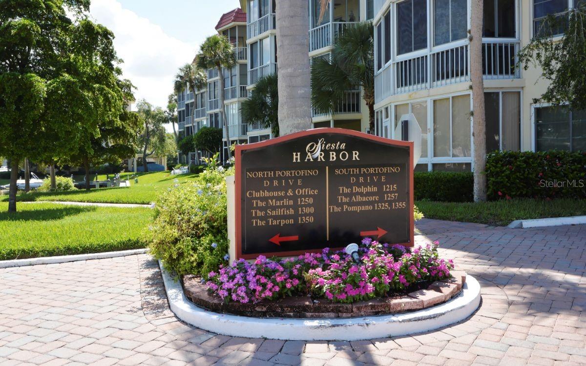 1257 S Portofino Dr #101, Sarasota, FL 34242