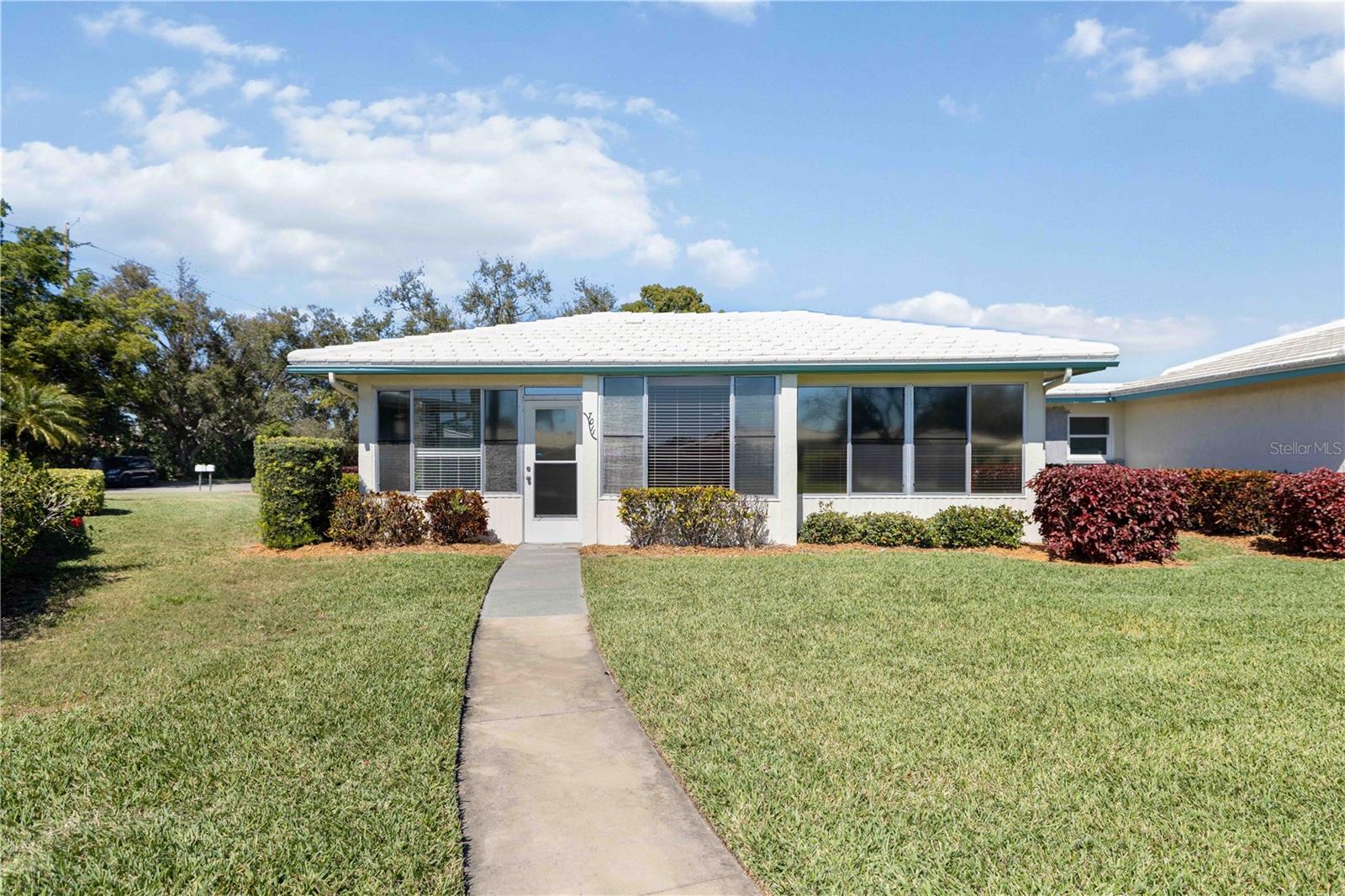 7011 9th Ave W, Bradenton, FL 34209