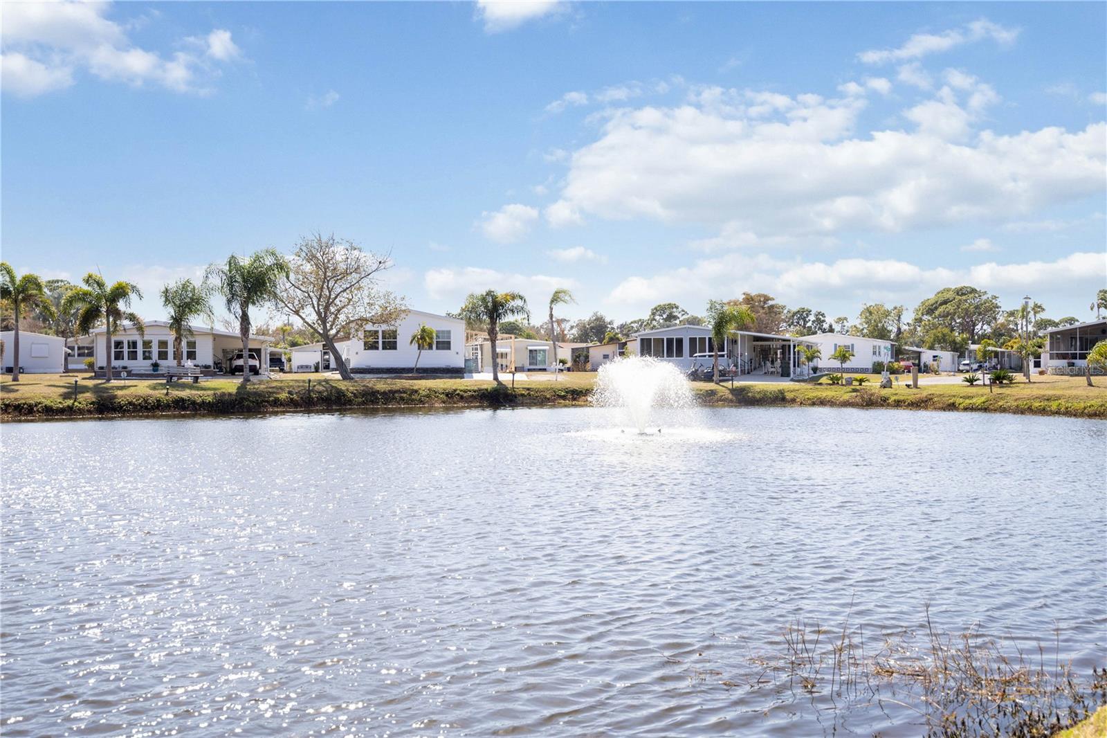 2 S Botany Bay Cir, Englewood, FL 34223