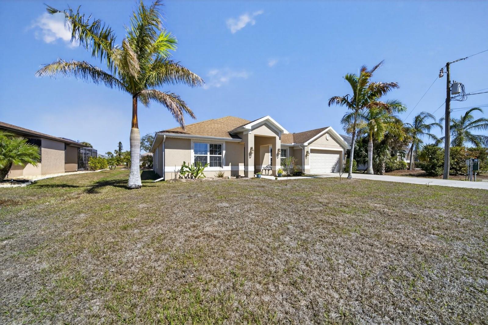362 Salvador Dr, Punta Gorda, FL 33983