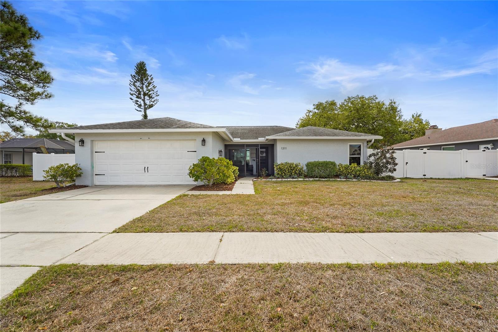 1311 Palmwood Dr, Sarasota, FL 34232