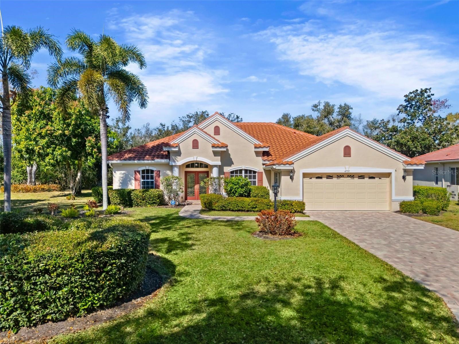 4751 Carrington Cir, Sarasota, FL 34243