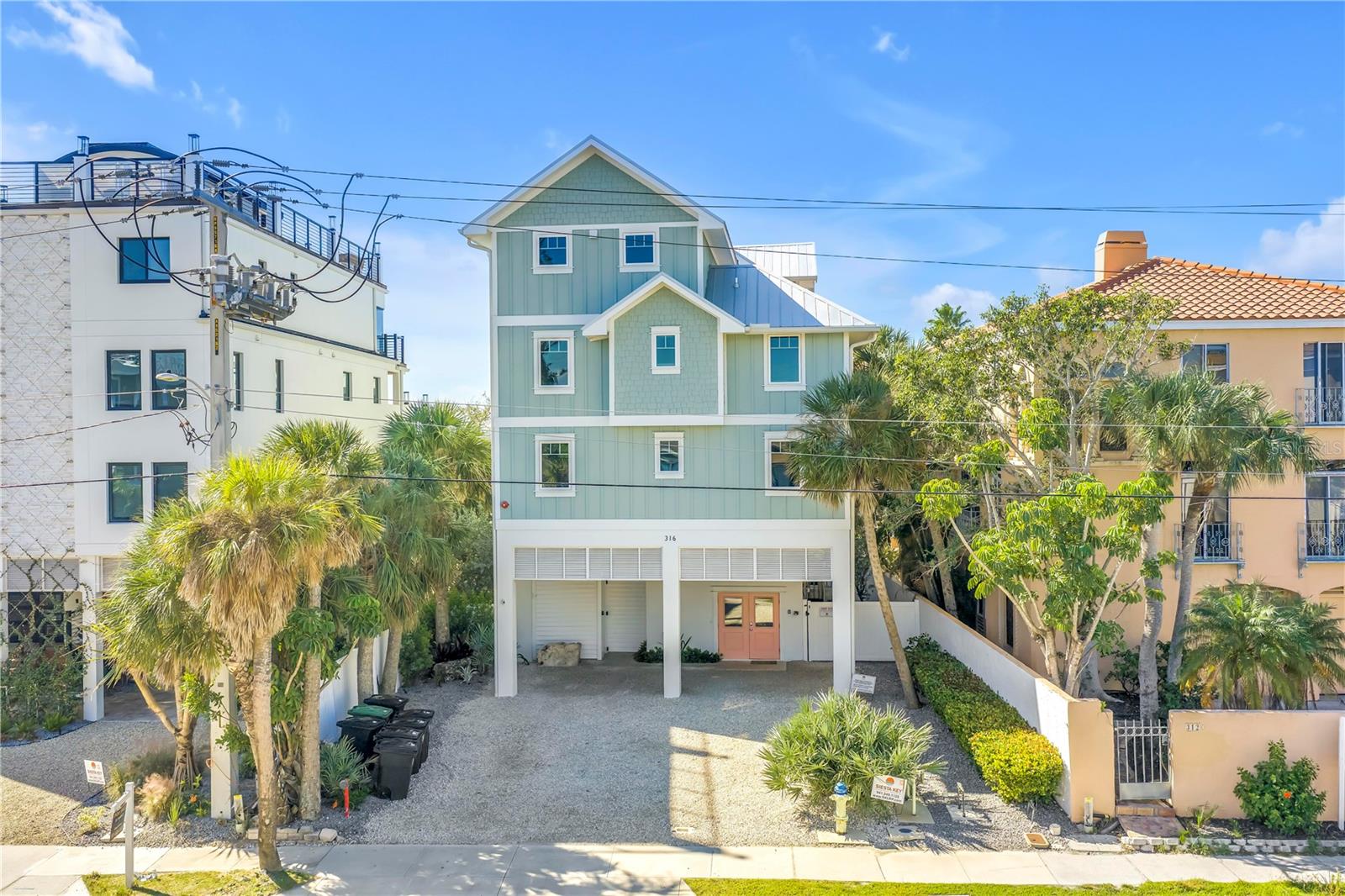 316 Beach Rd, Sarasota, FL 34242