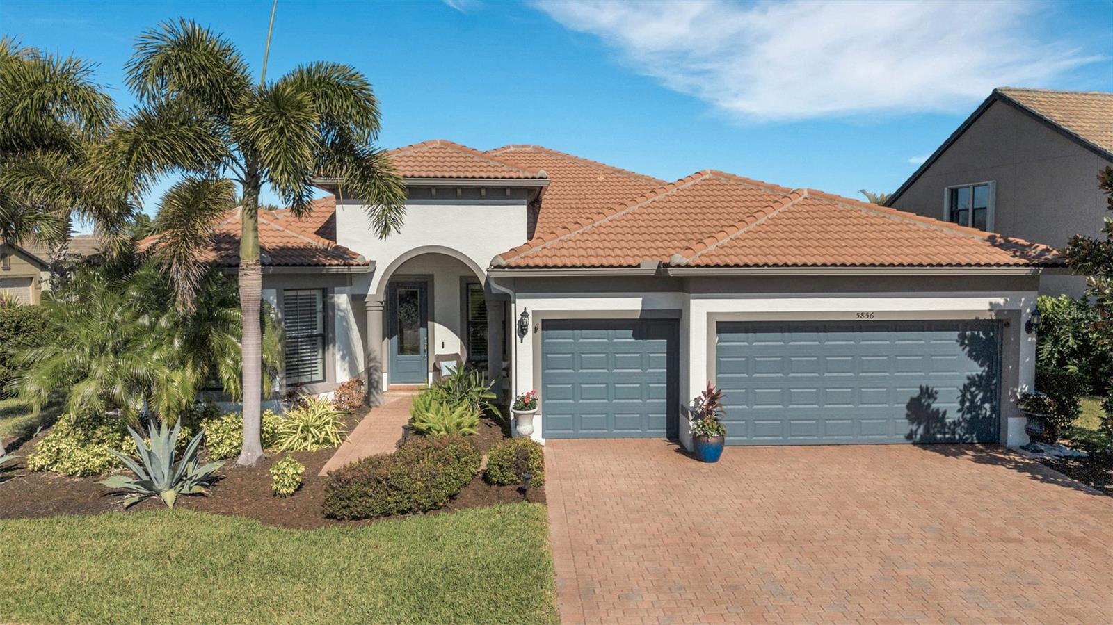 5856 Snowy Egret Dr, Sarasota, FL 34238
