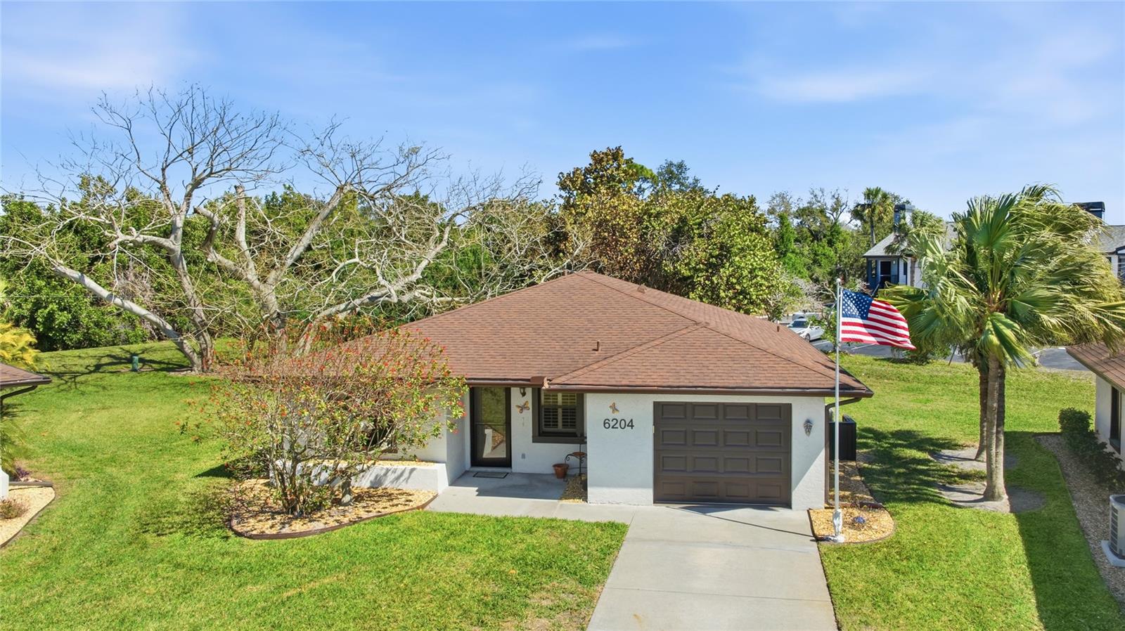 6204 Heritage Ln, Bradenton, FL 34209