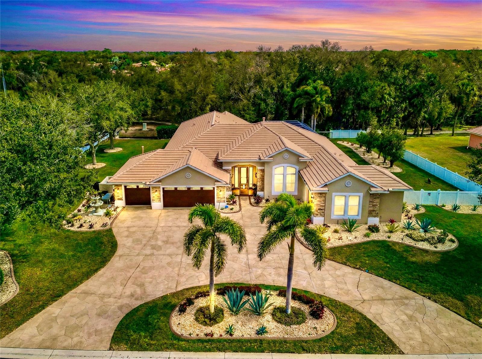 405 Petrel Trl, Bradenton, FL 34212