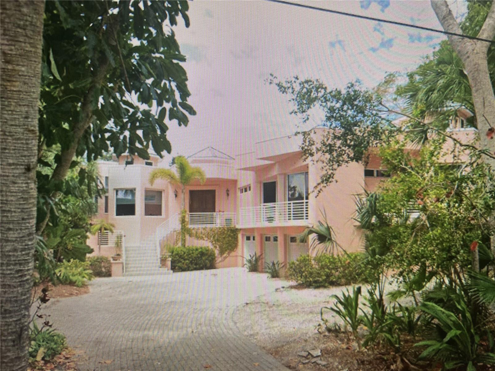 3232 Higel Ave, Sarasota, FL 34242