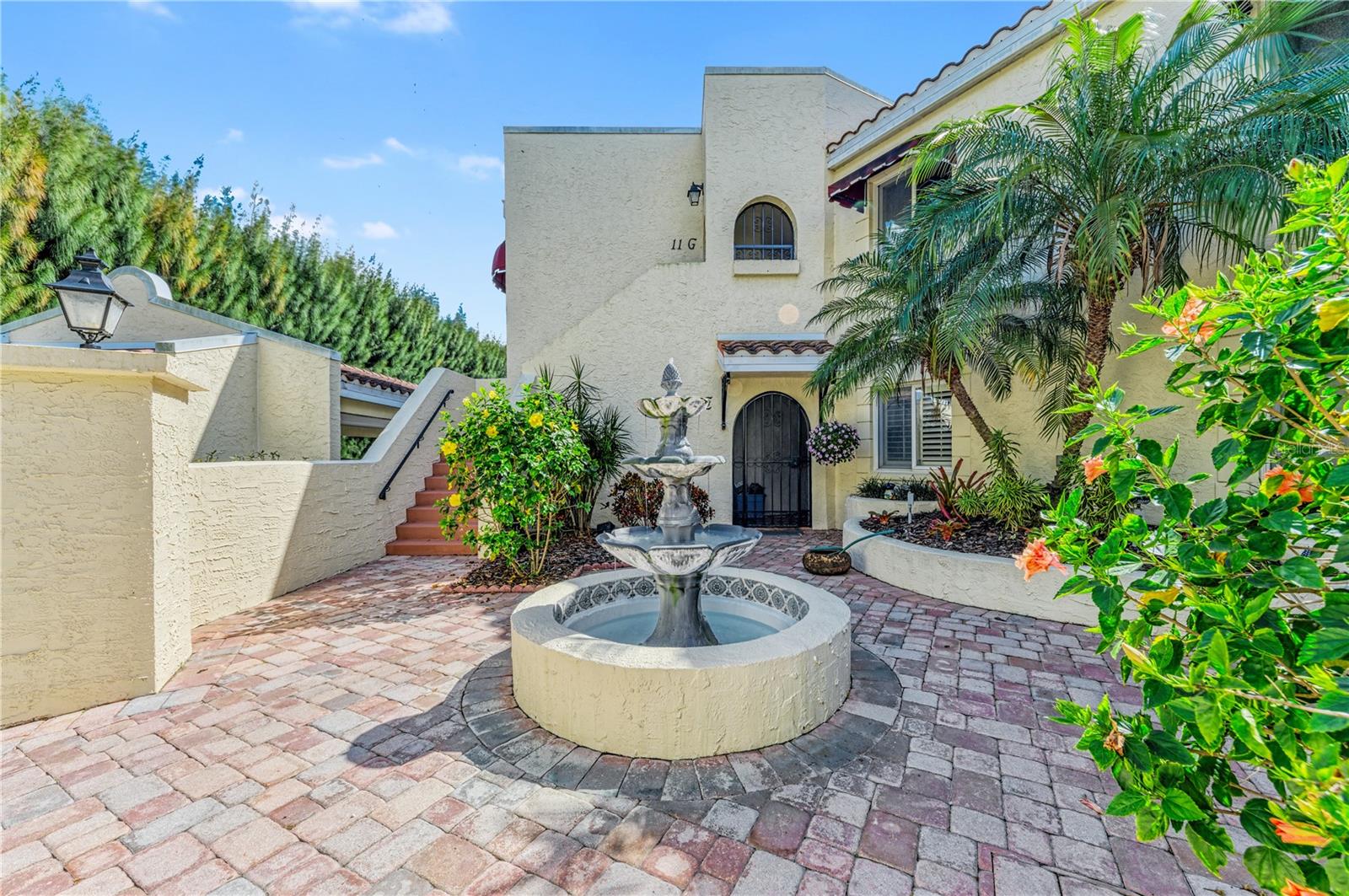 6101 34th St W #11g, Bradenton, FL 34210