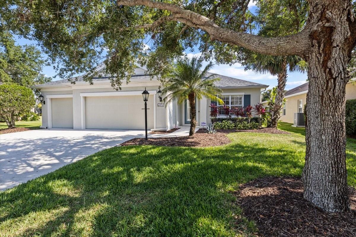 4712 Charles Partin Dr, Parrish, FL 34219