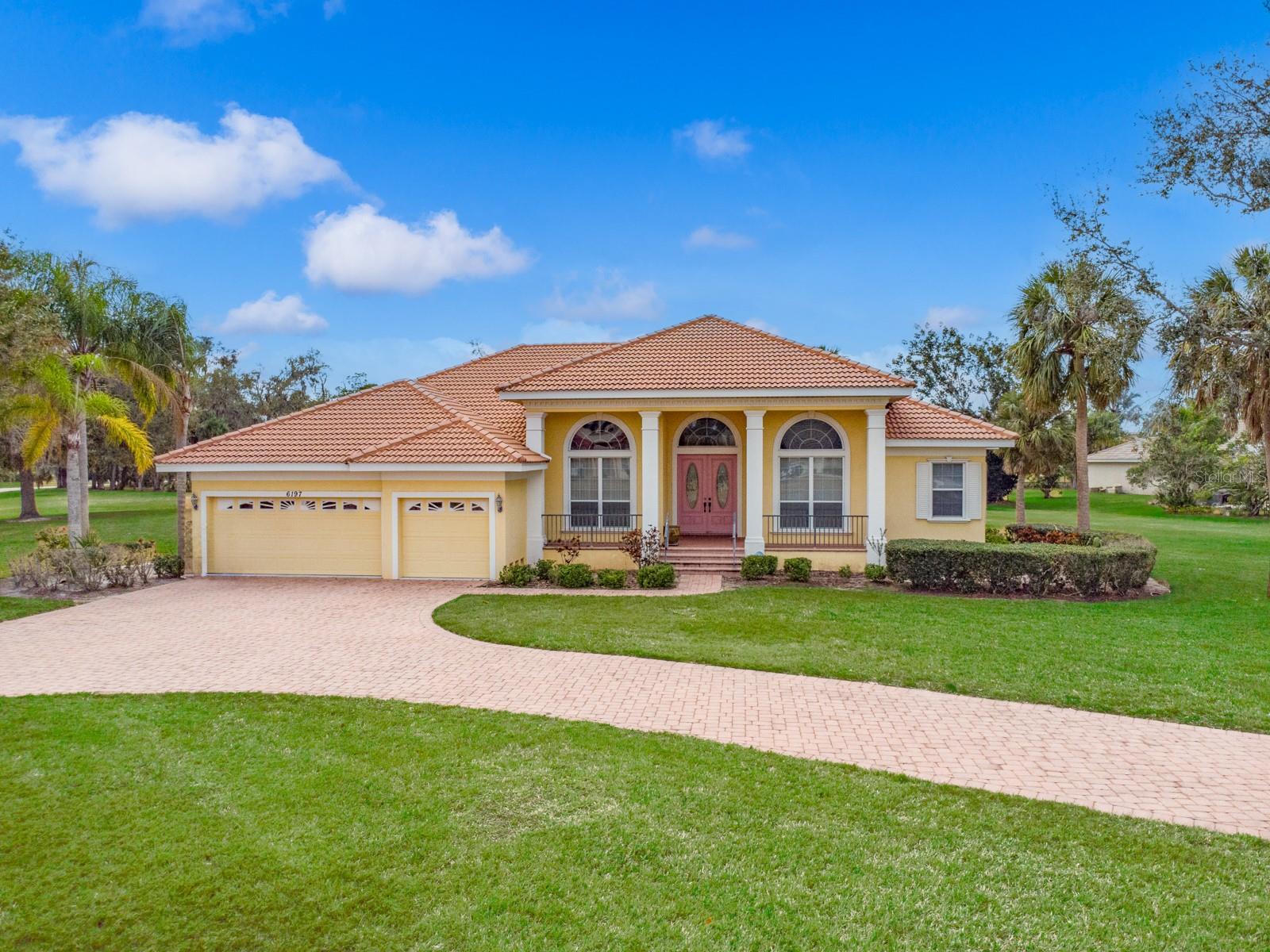 6197 9th Avenue Cir Ne, Bradenton, FL 34212