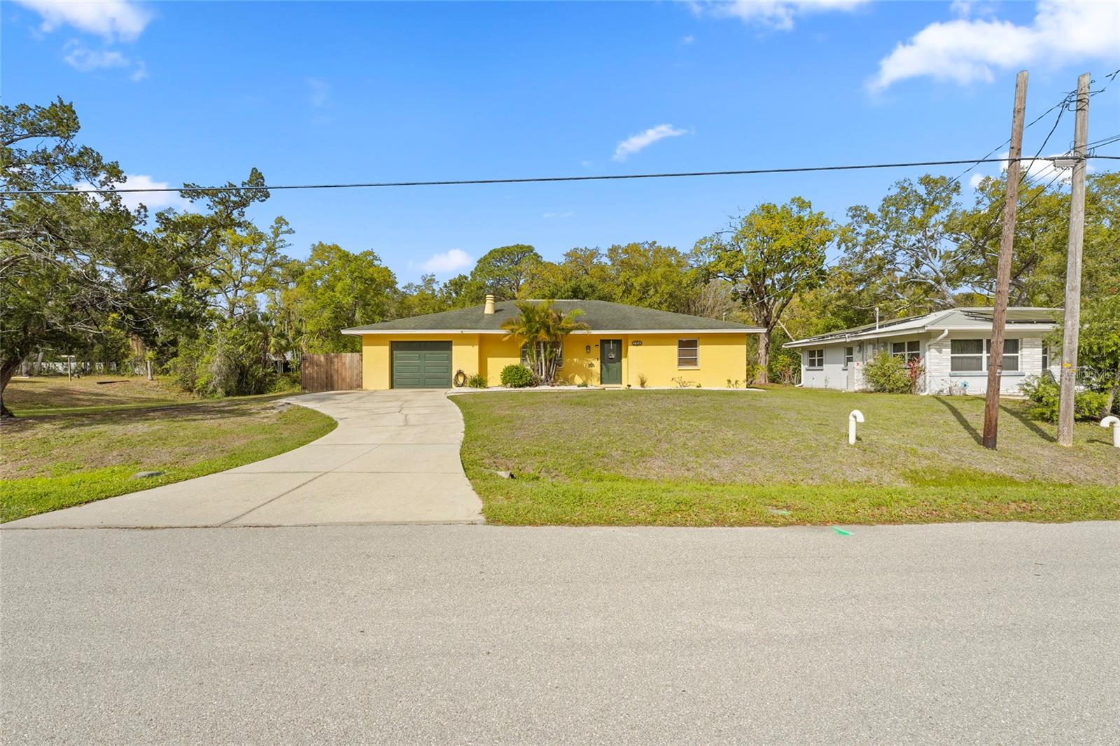 2356 Teal Ave, Sarasota, FL 34232