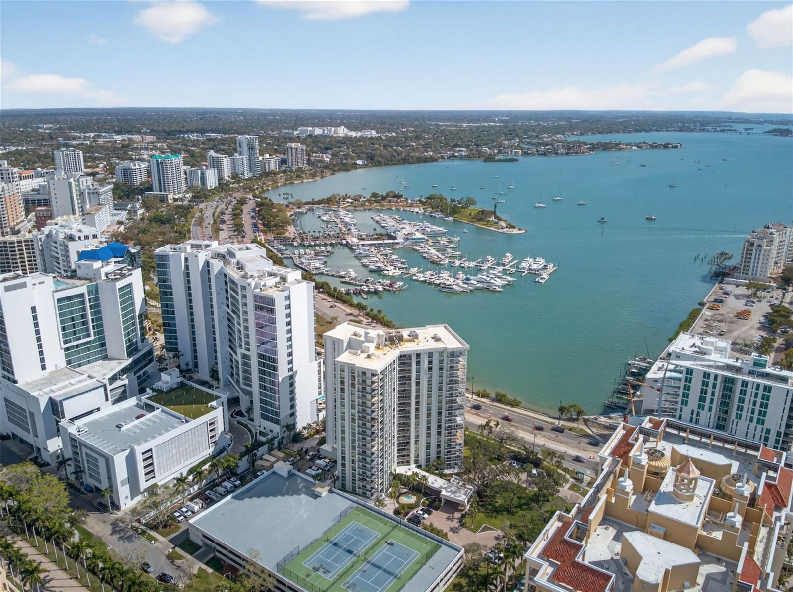 1111 N Gulfstream Ave #16d, Sarasota, FL 34236