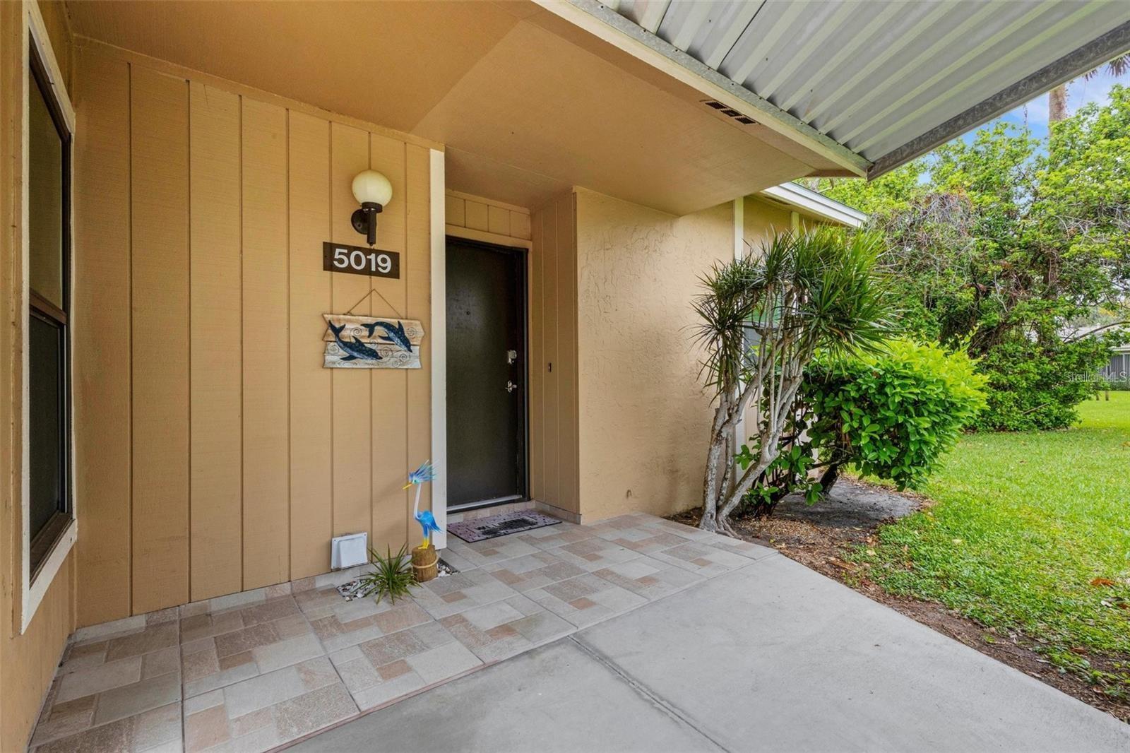 5019 Village Gardens Dr #31, Sarasota, FL 34234