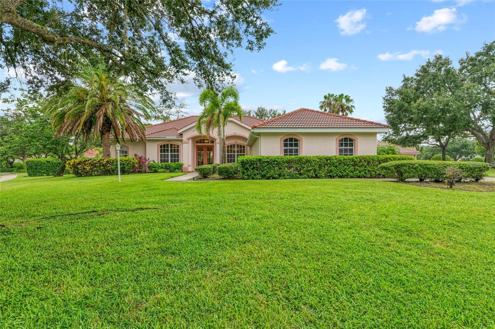 8326 Misty Wood Ct, Sarasota, FL 34241