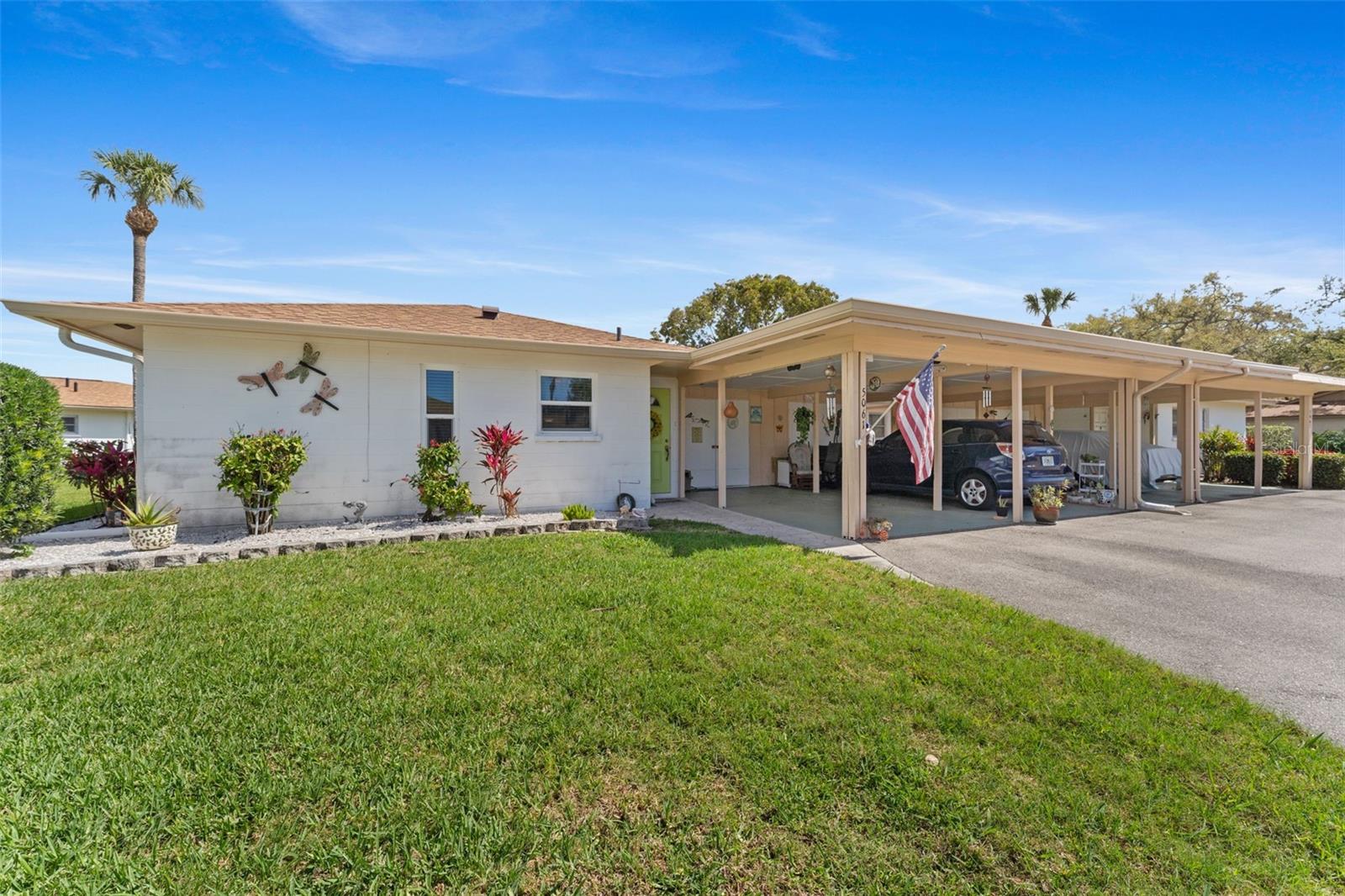 5061 Live Oak Circle, Bradenton, FL 34207