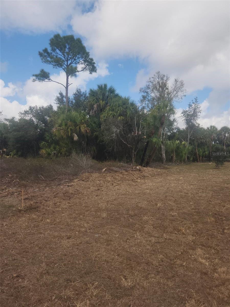 S San Mateo Dr, North Port, FL 34286