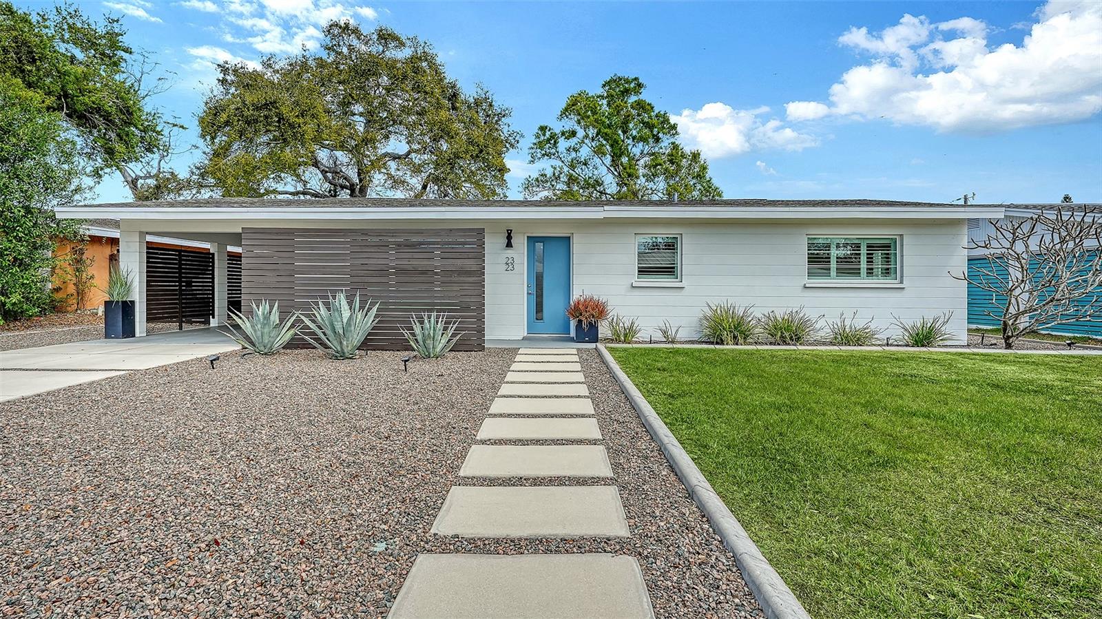 2323 Grove St, Sarasota, FL 34239