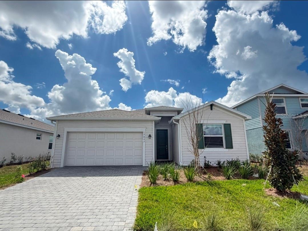 17827 Garden Grove Way, Parrish, FL 34219