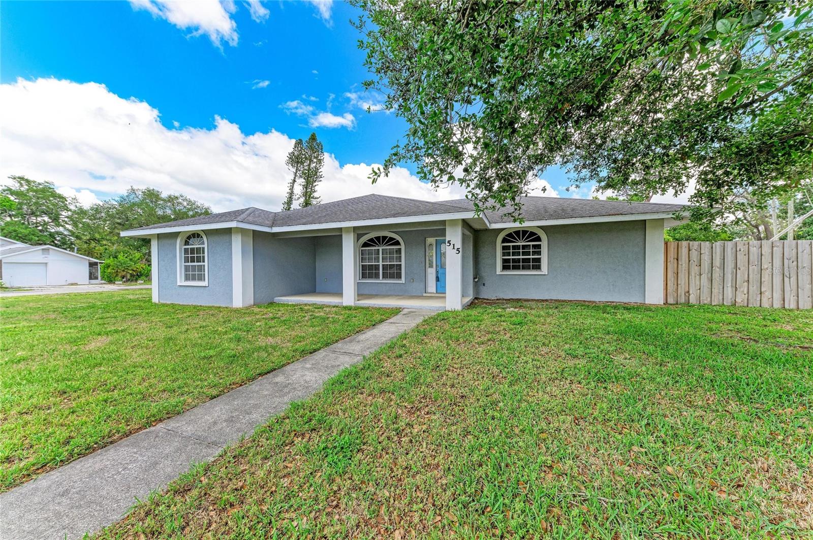 515 75th St Nw, Bradenton, FL 34209