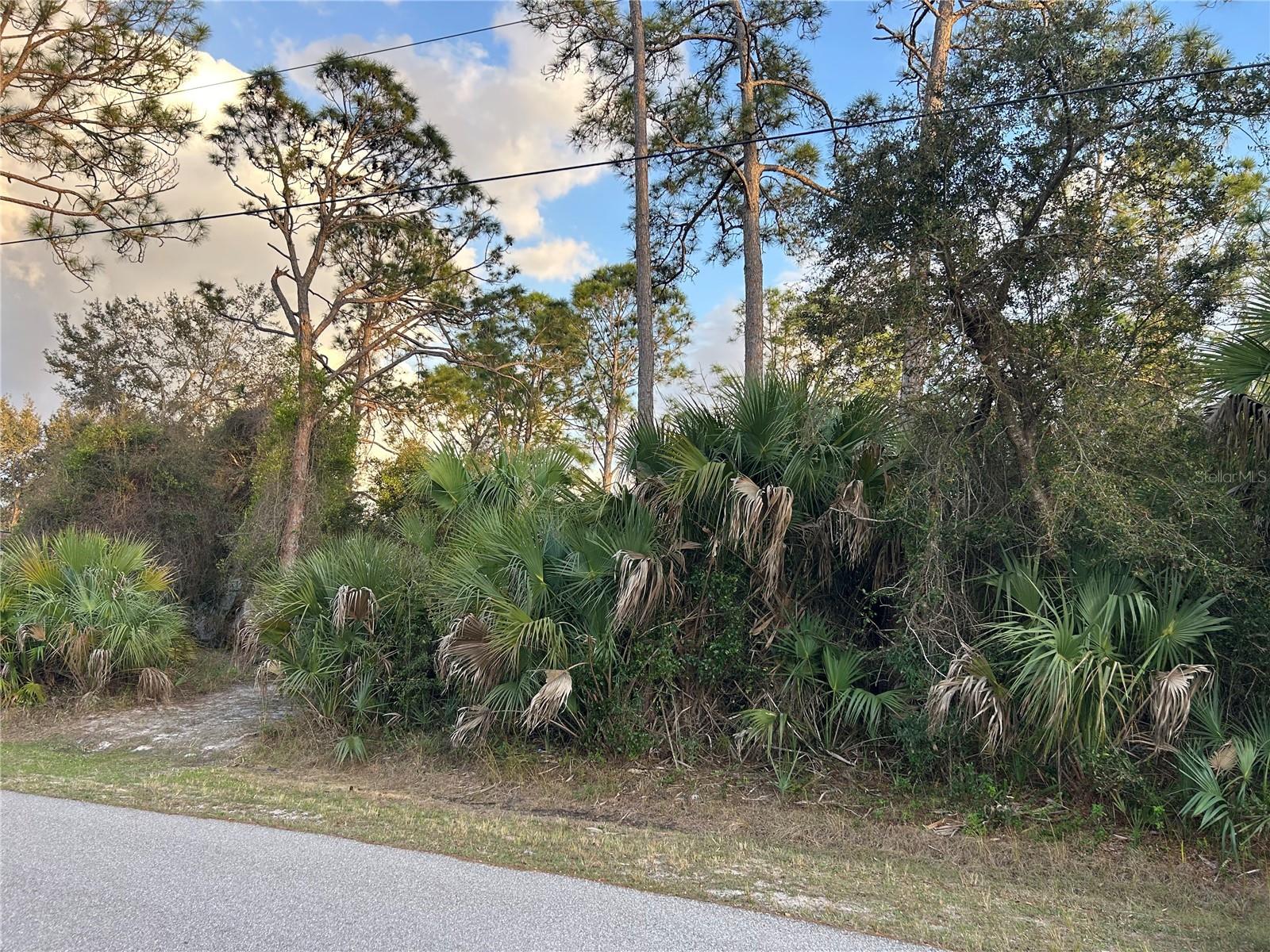 Oakland Rd, North Port, FL 34286