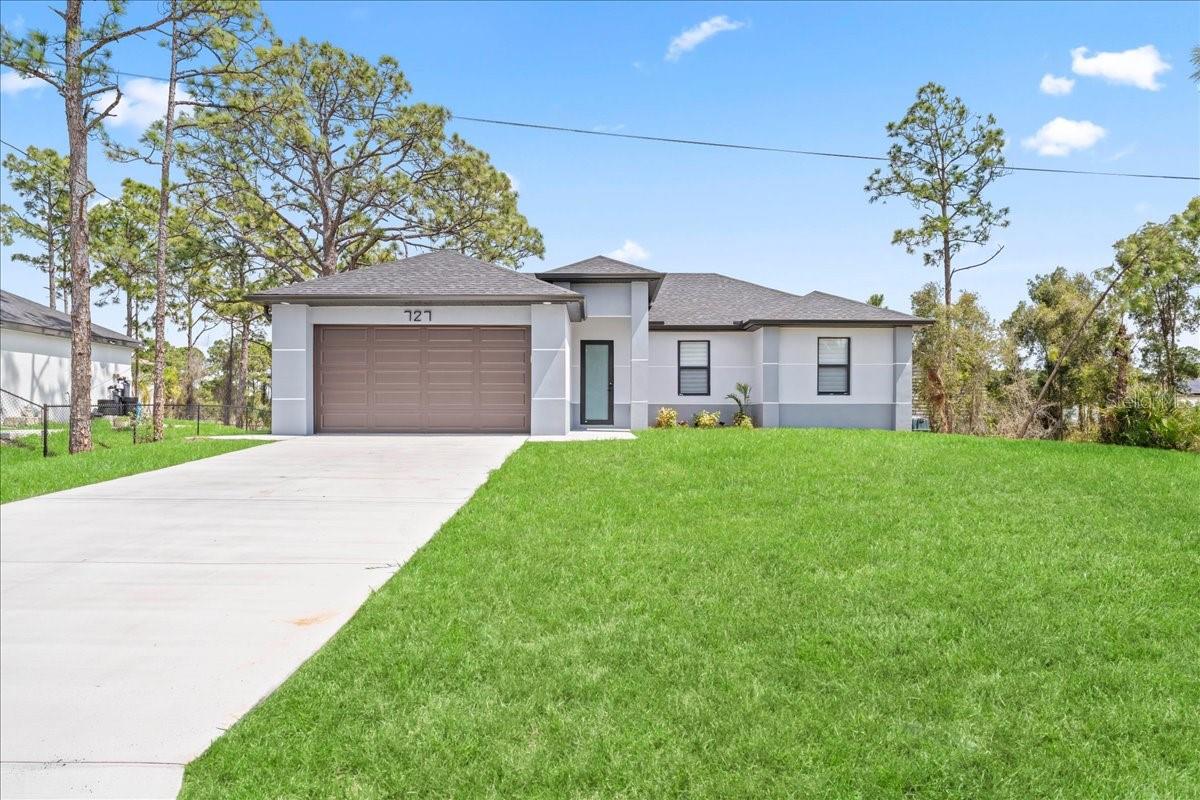727 Drury Ave, Lehigh Acres, FL 33974