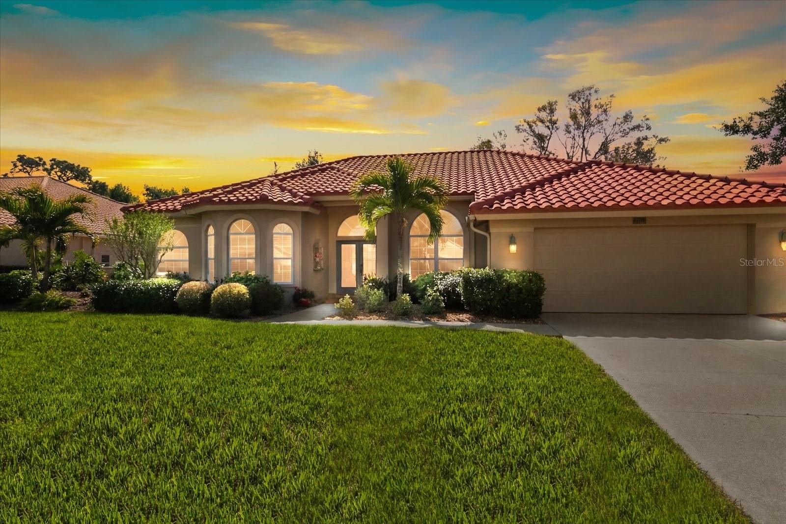 1994 White Feather Ln, Nokomis, FL 34275