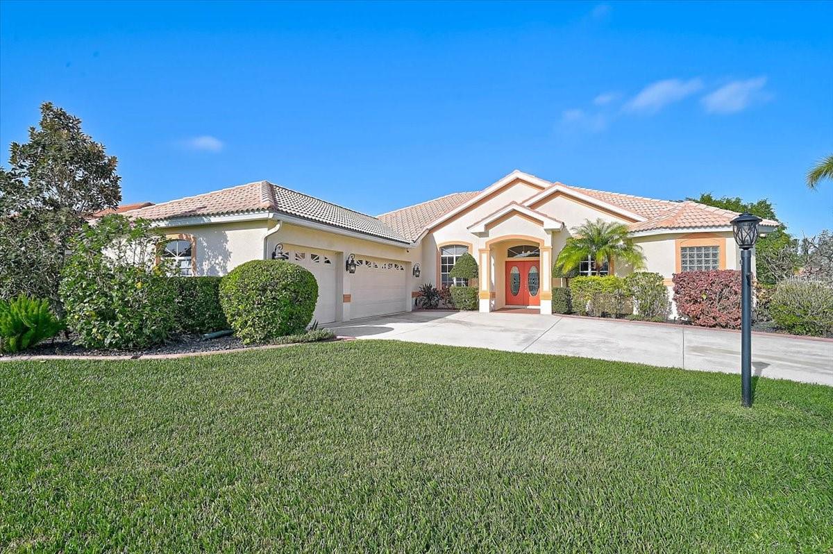 4422 Mcintosh Lake Ave, Sarasota, FL 34233