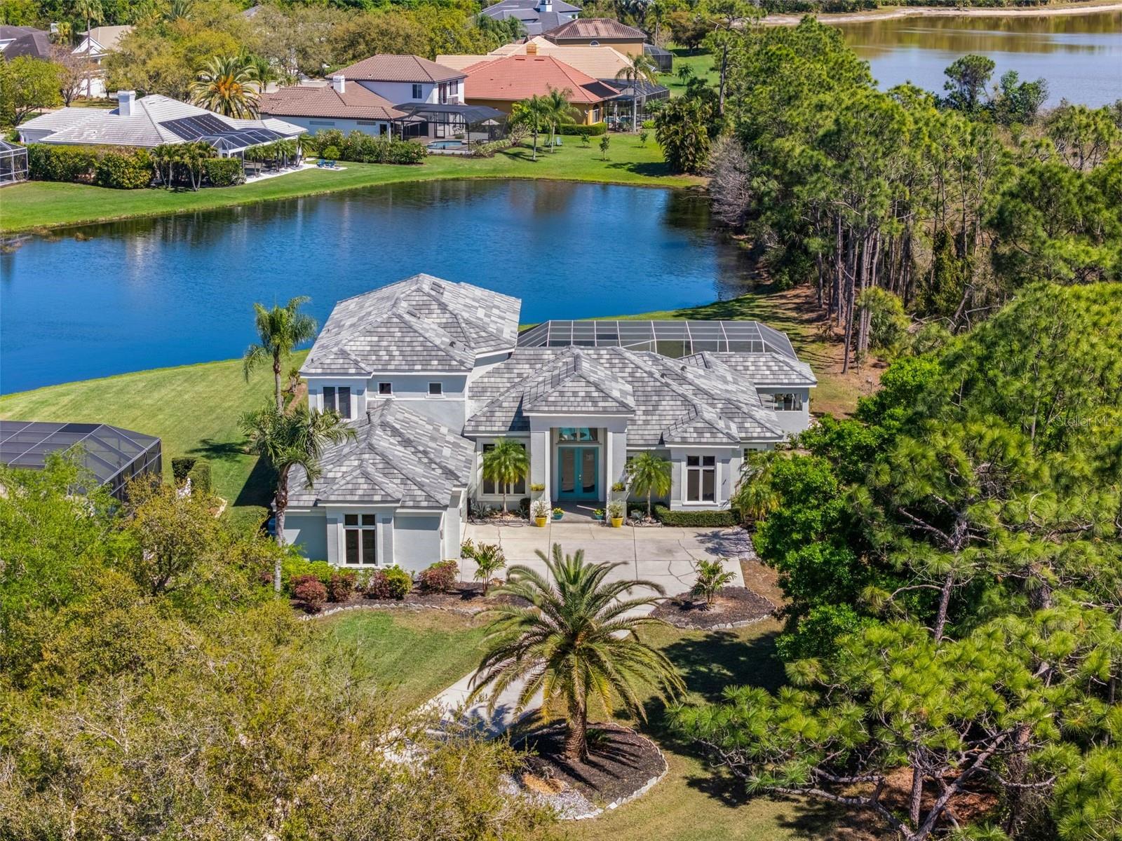 7517 Coventry Ct, Lakewood Ranch, FL 34202